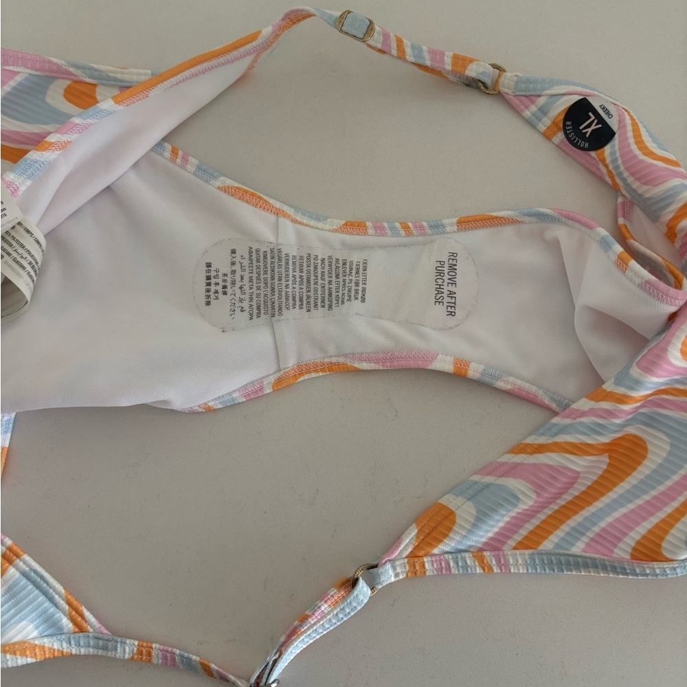 New! Hollister Bikini Bottom - Picture 8 of 8